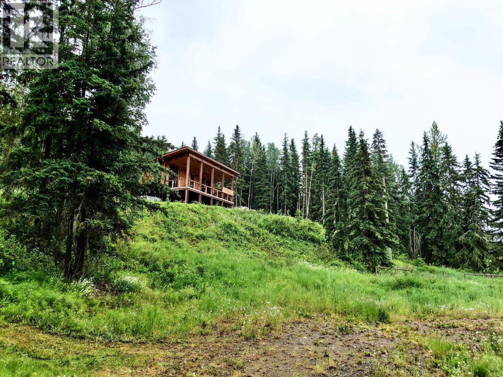 120 COLIN Road, Smithers