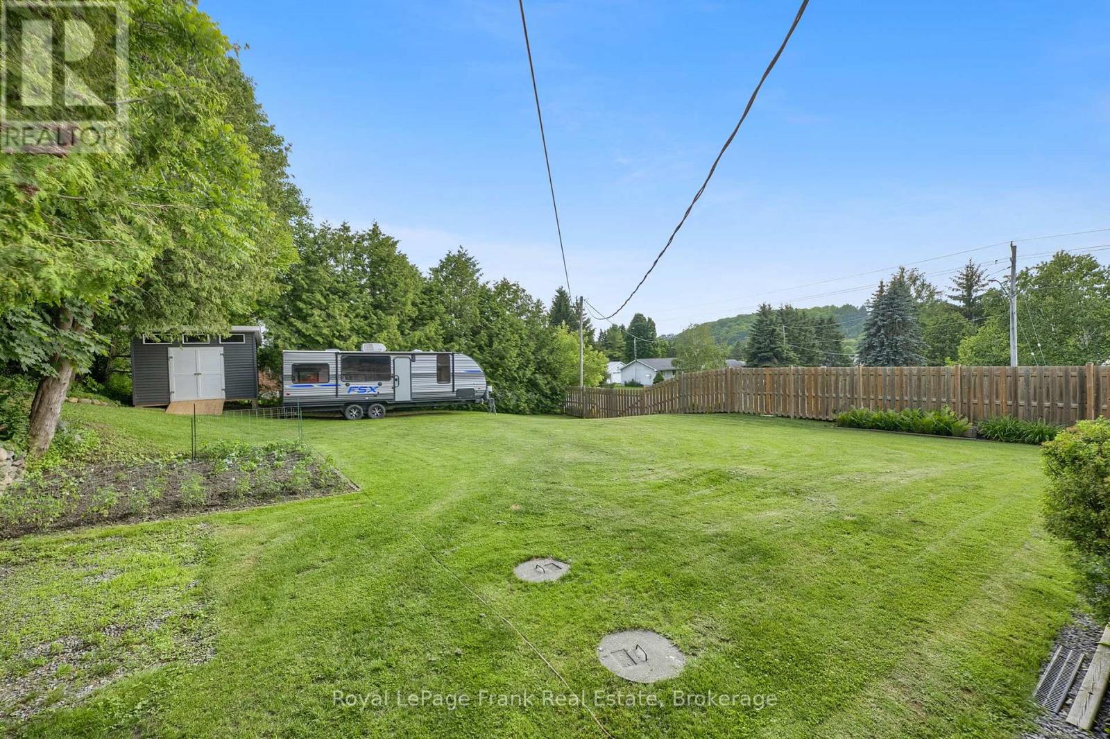 3461 BURNHAM STREET N - 35