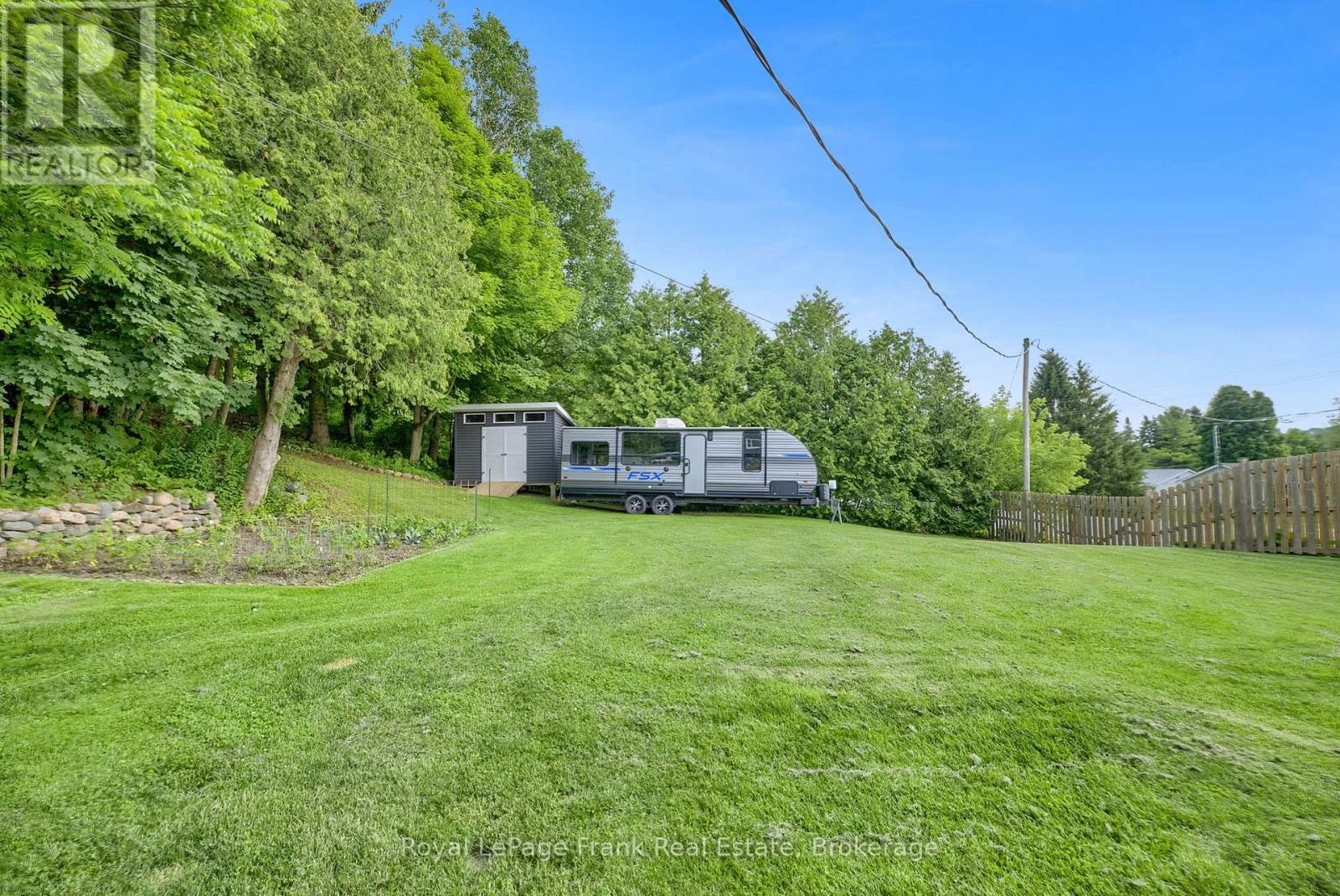 3461 BURNHAM STREET N - 37