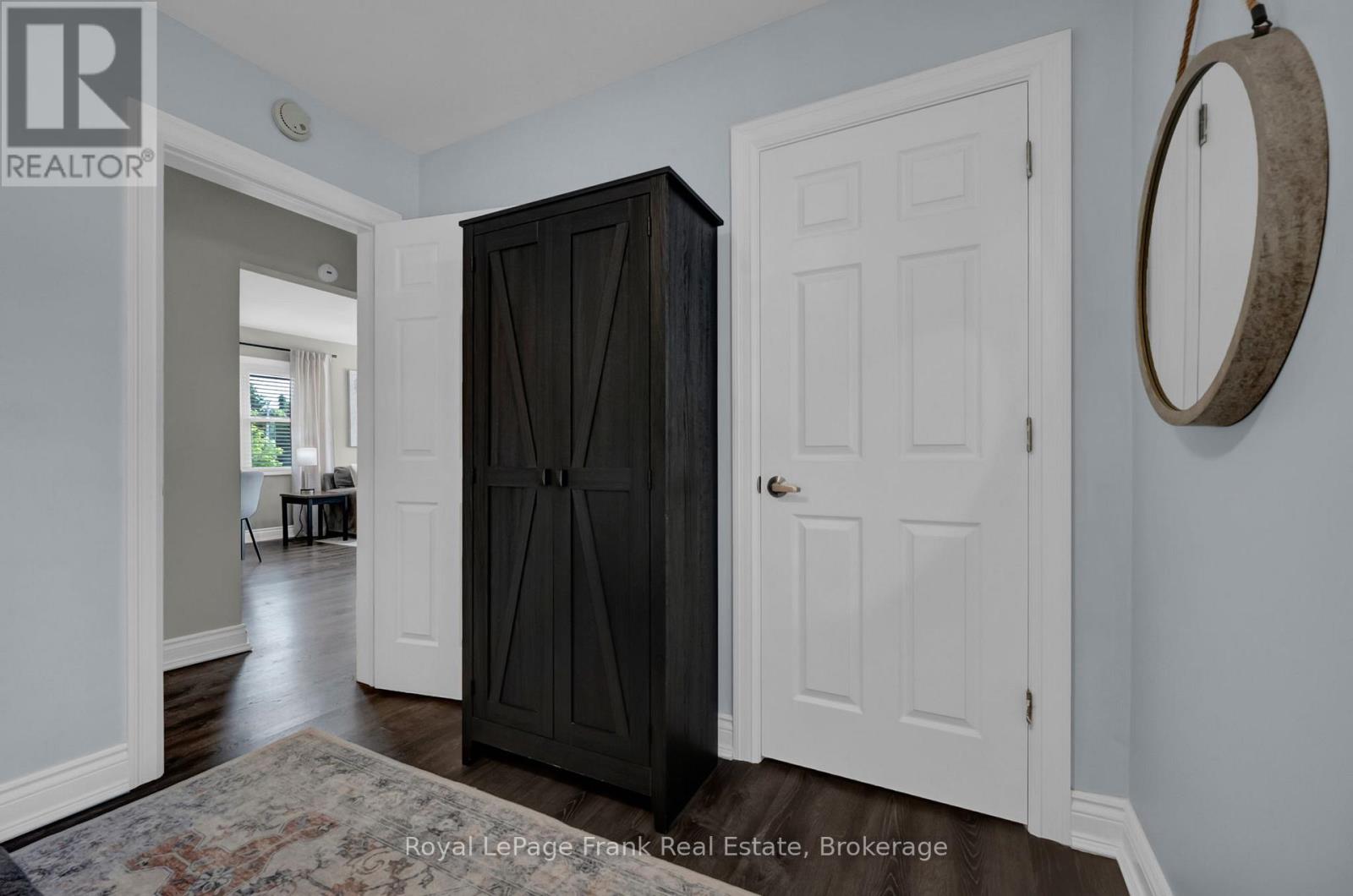 3461 BURNHAM STREET N - 19