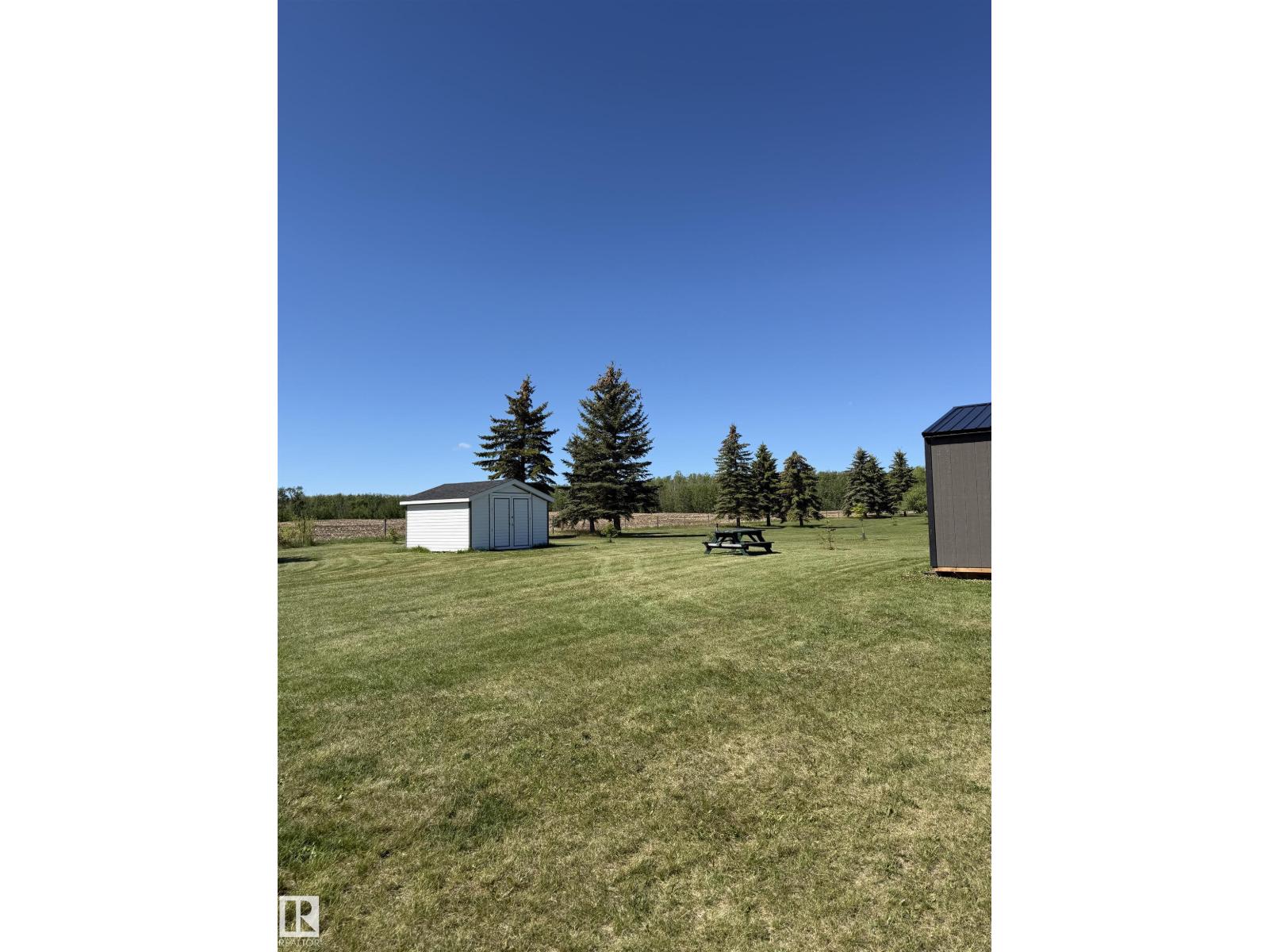 #30 15025 TWP ROAD 470 — photo 18