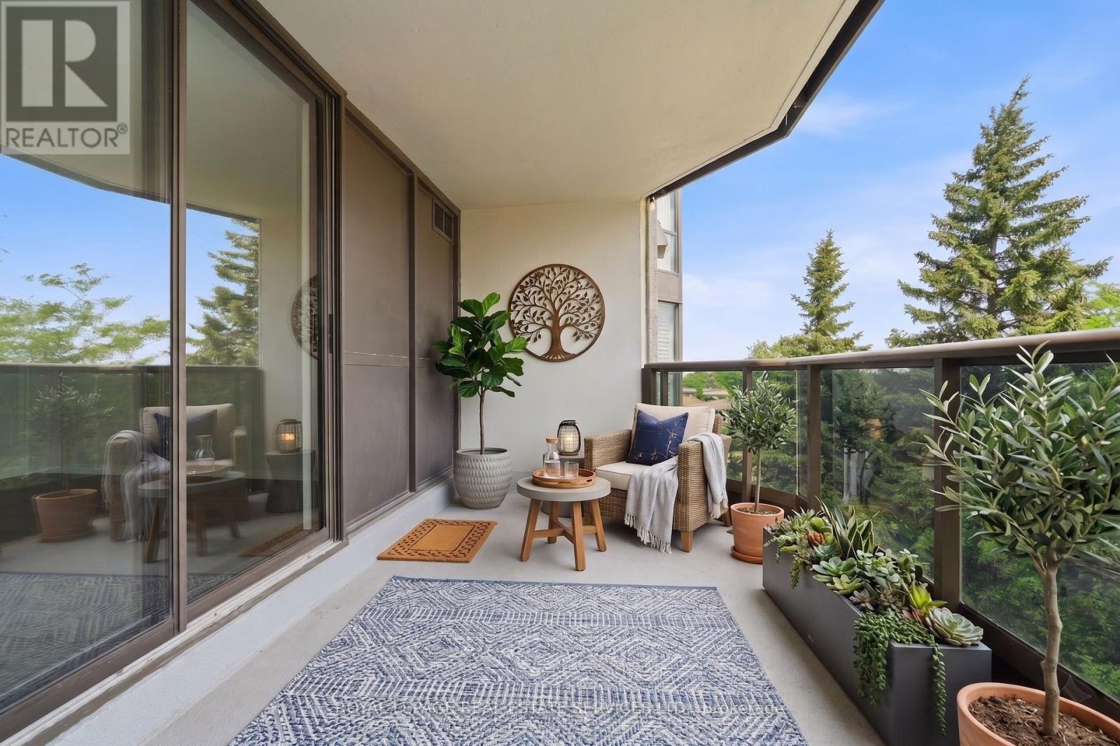 #405 1155 BOUGH BEECHES BOULEVARD - 18