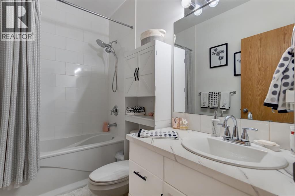 B, 331 Muskrat Street — photo 31