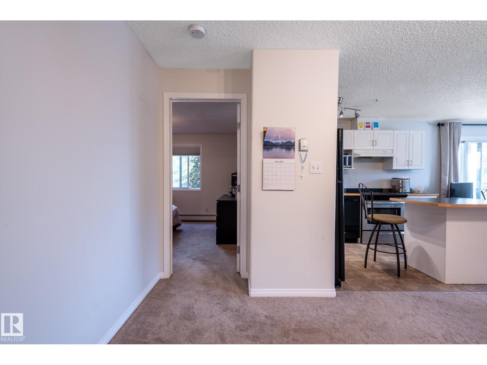 #228 11325 83 ST NW - 16