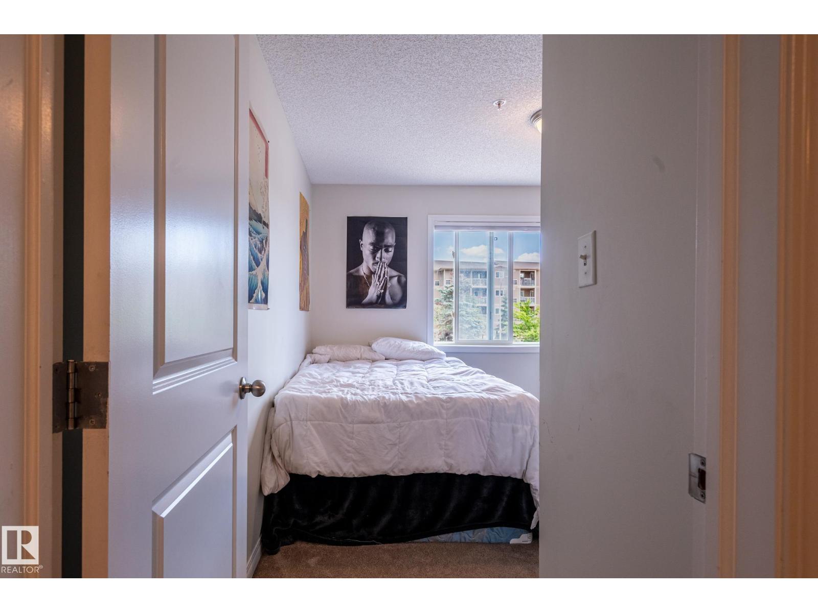 #228 11325 83 ST NW - 33