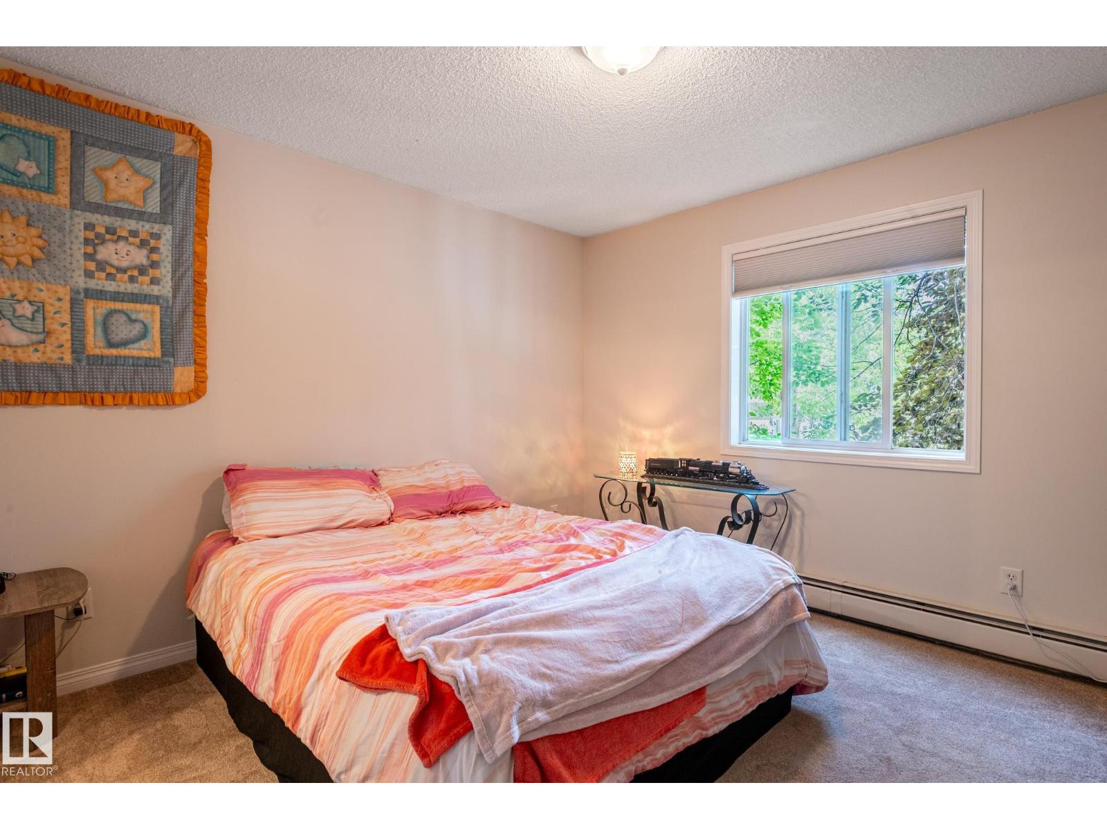 #228 11325 83 ST NW - 37