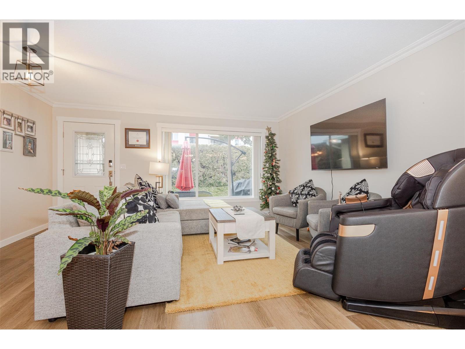 #1 205 Gerstmar Road - 3