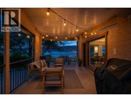 Kitchen - 1430 Rome Place, West Kelowna, BC V4T1Y5 Photo 15
