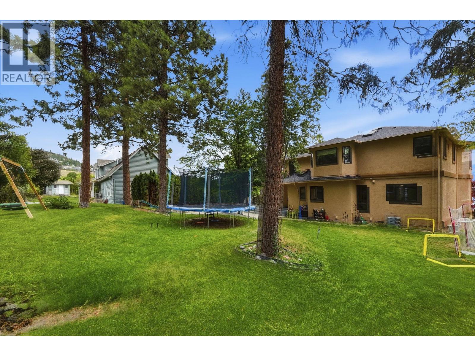 1430 Rome Place - 40