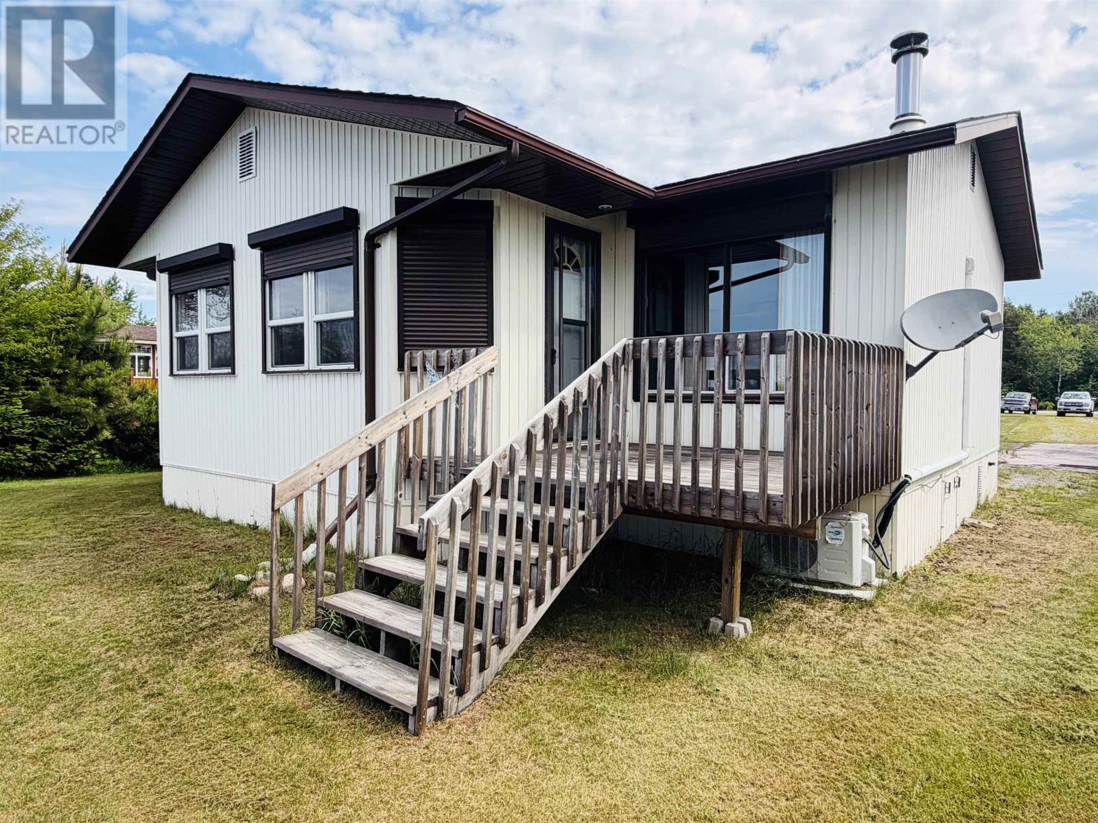 224 Lakeshore DR - 3