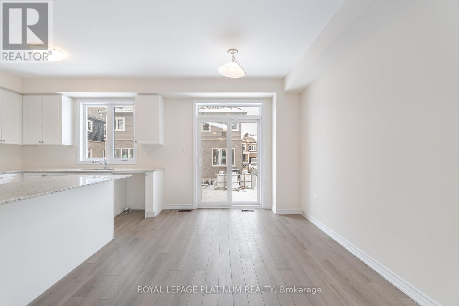 109 MOLOZZI STREET - 15