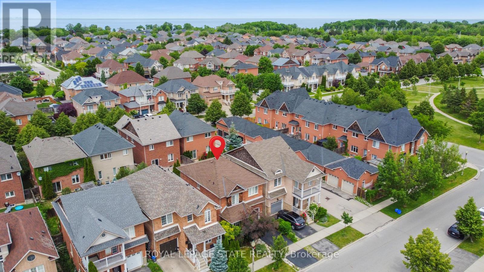 33 PANORAMA WAY - 1
