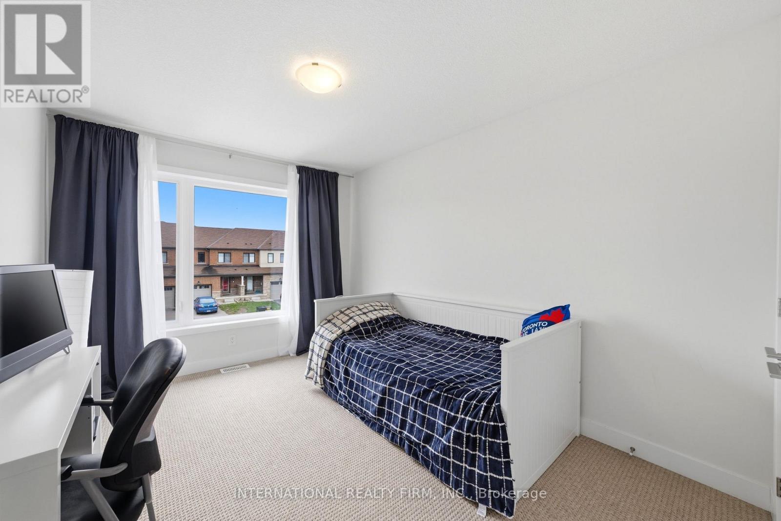 134 BEDROCK DRIVE - 20