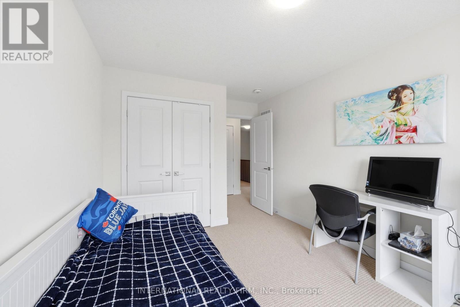 134 BEDROCK DRIVE - 21