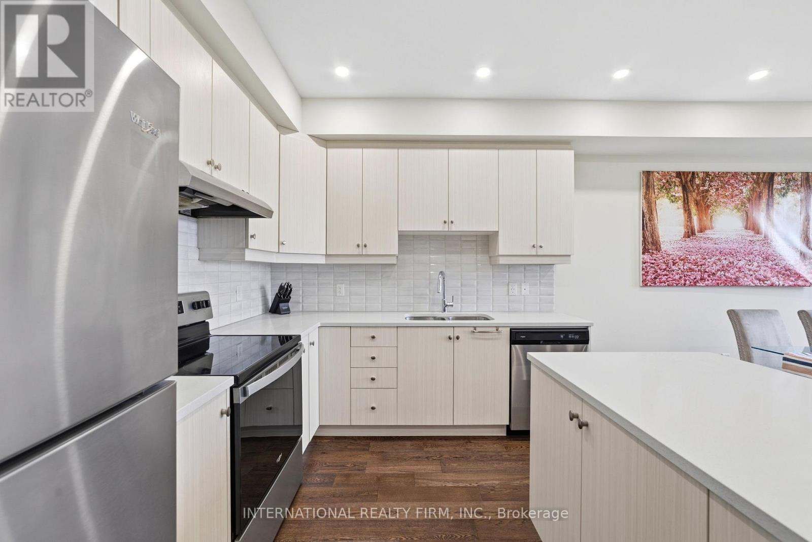 134 BEDROCK DRIVE - 8