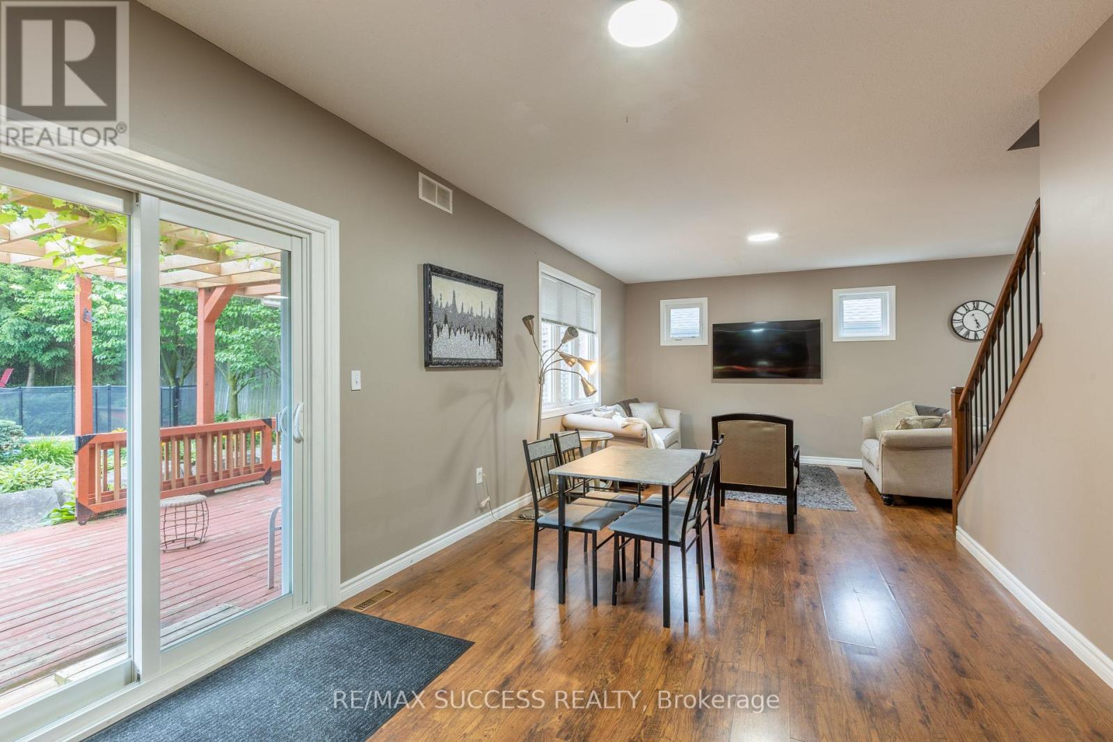 11 HENDERSON COURT - 11