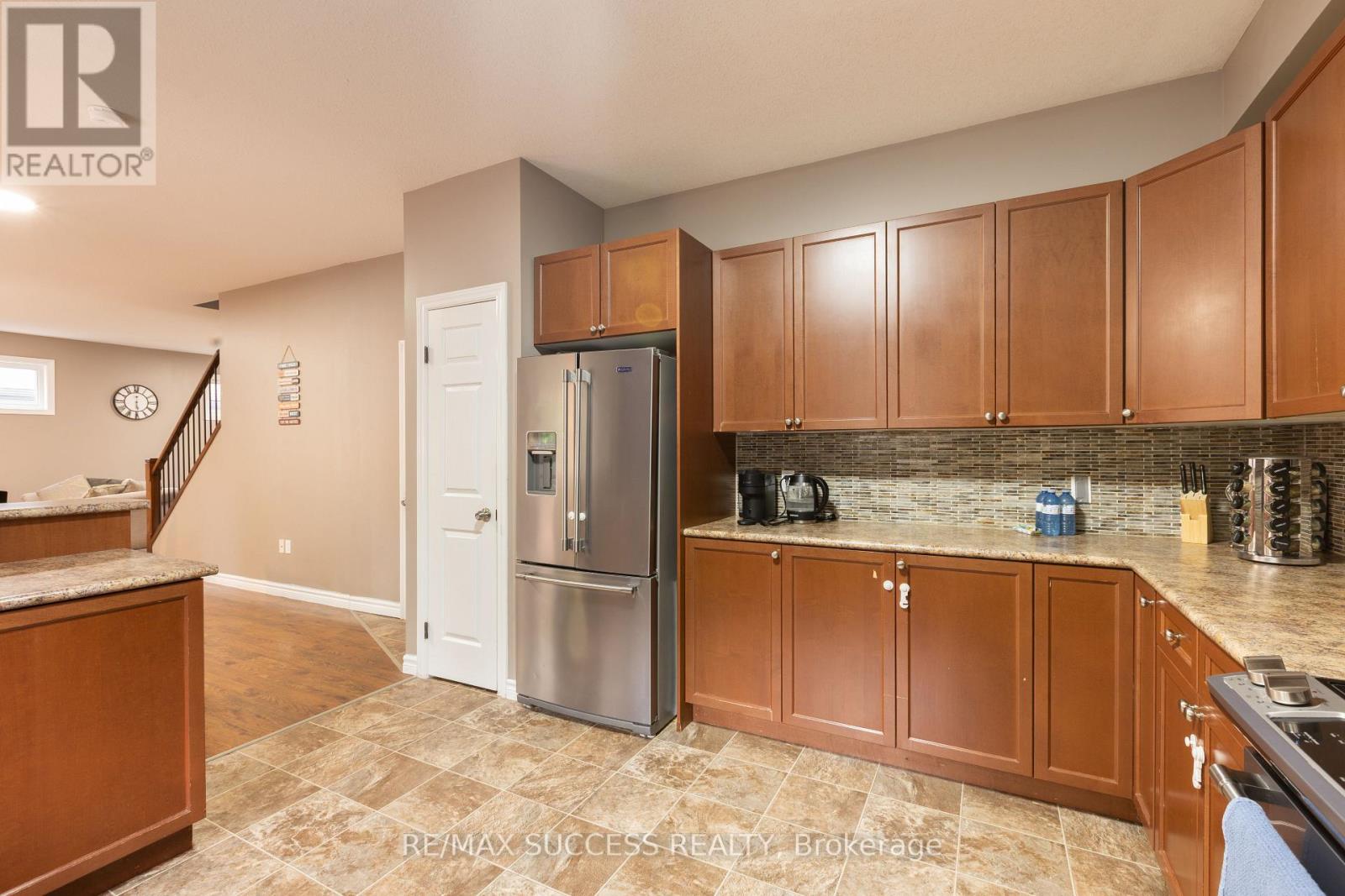 11 HENDERSON COURT - 13