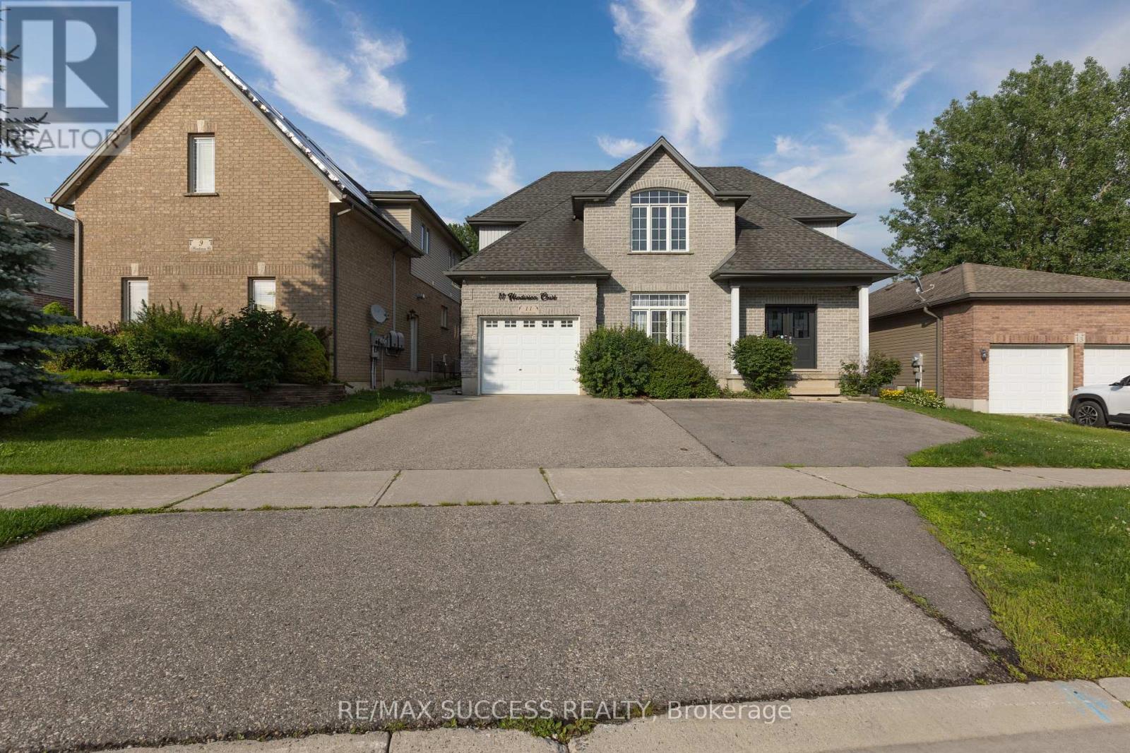 11 HENDERSON COURT - 2
