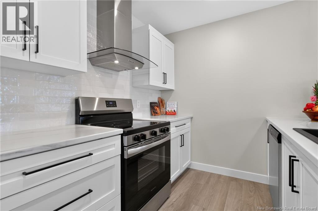 88 MacIntosh Boulevard - 16