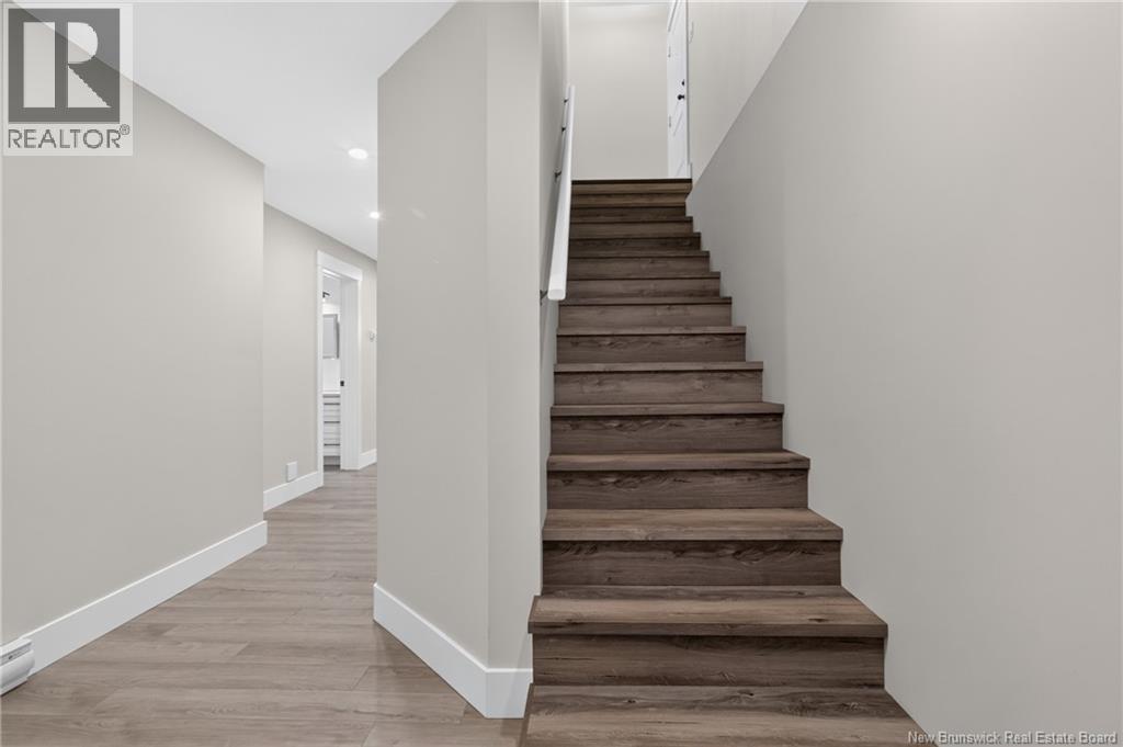 88 MacIntosh Boulevard - Image 38