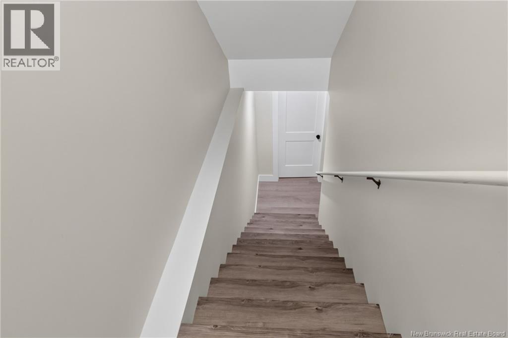 88 MacIntosh Boulevard - 37