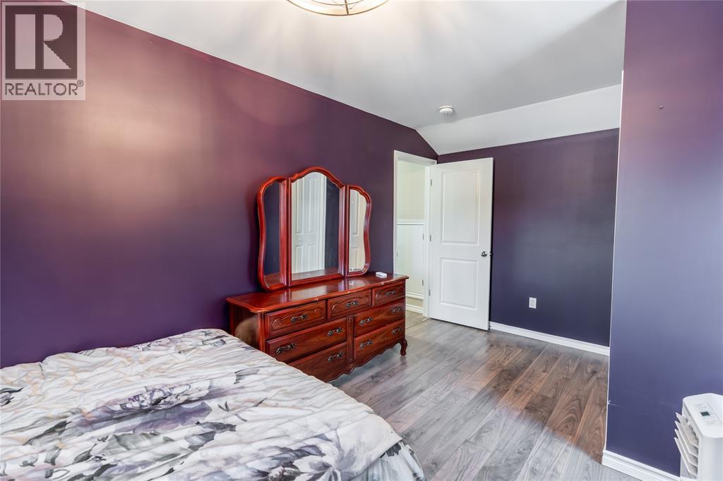 770 Bushey STREET - 15