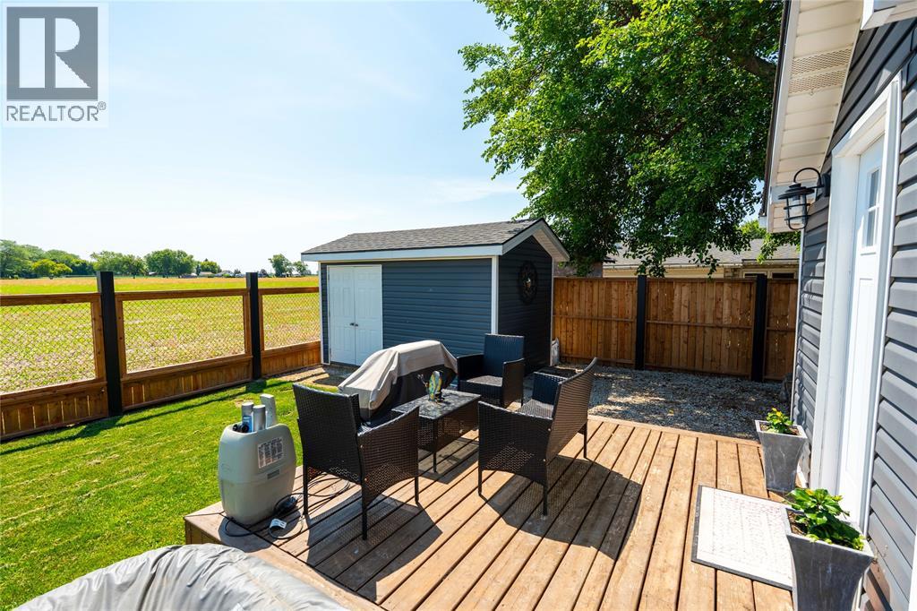 770 Bushey STREET - 20