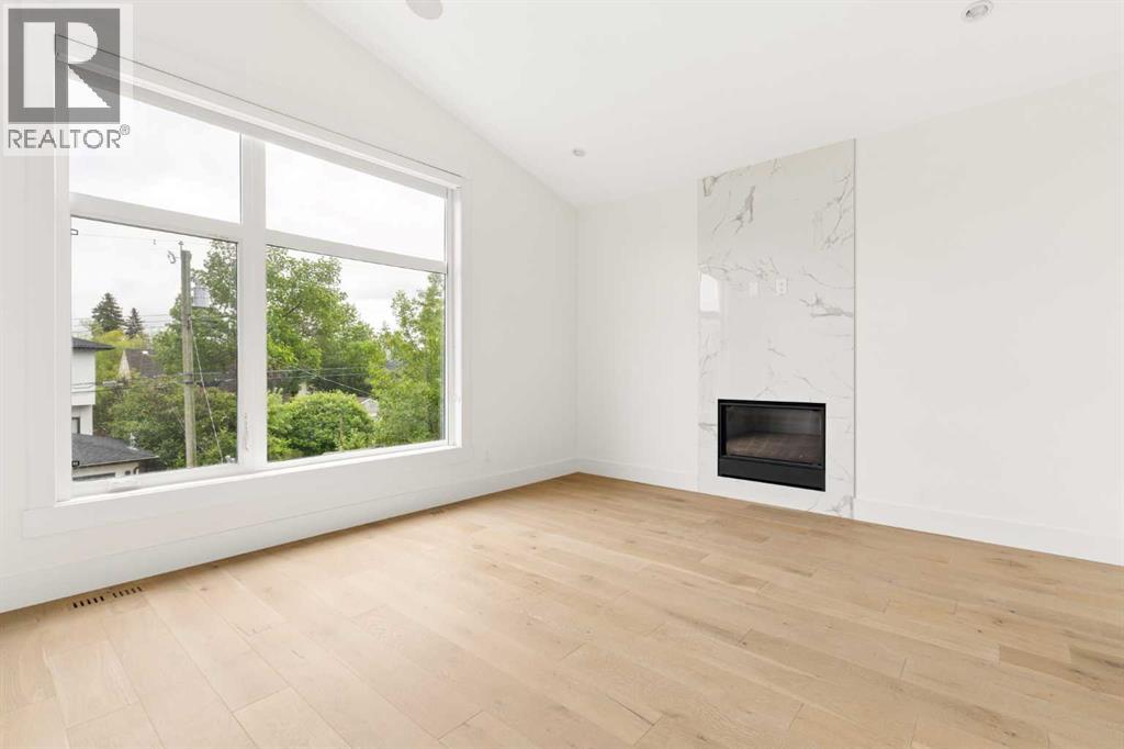 1430 27 Street SW — photo 11