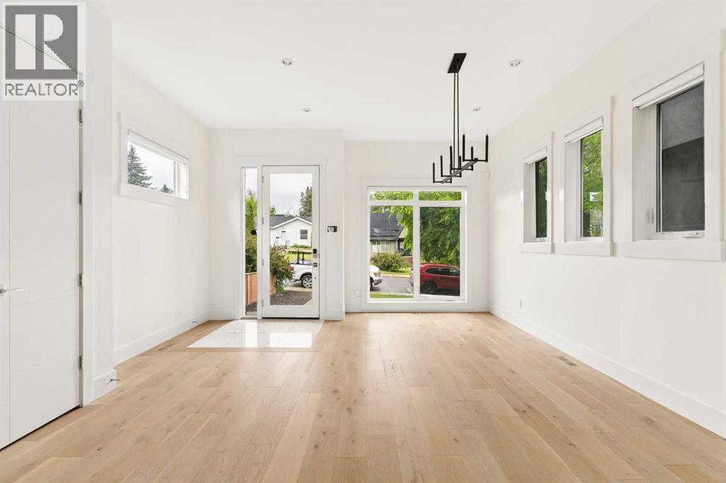 1430 27 Street SW - photo 2