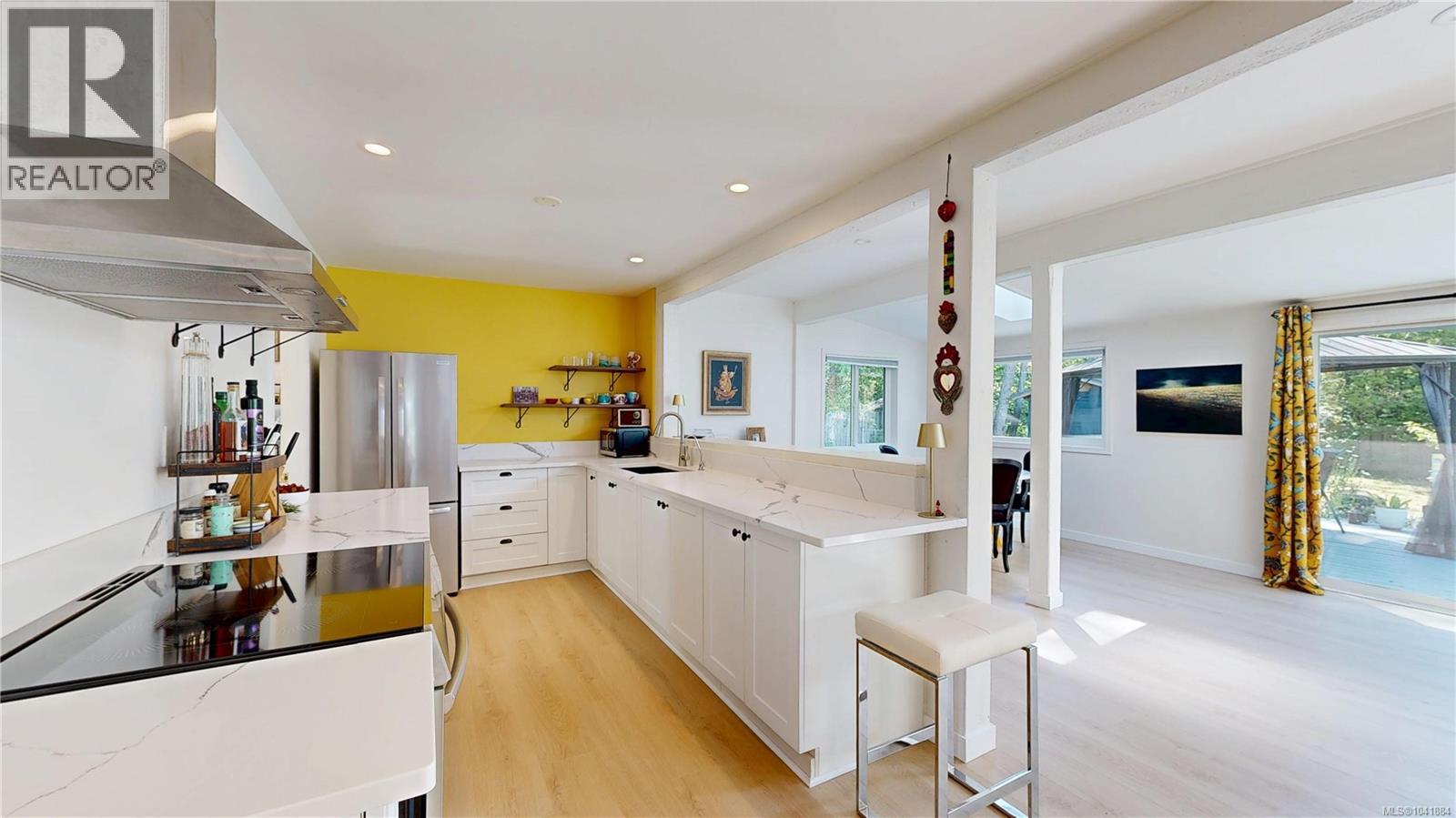 680 Little Blvd - 10