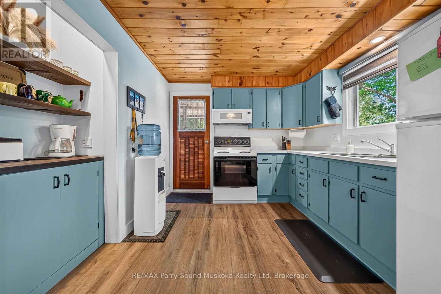 147 BLACK BEAR ROAD - 11