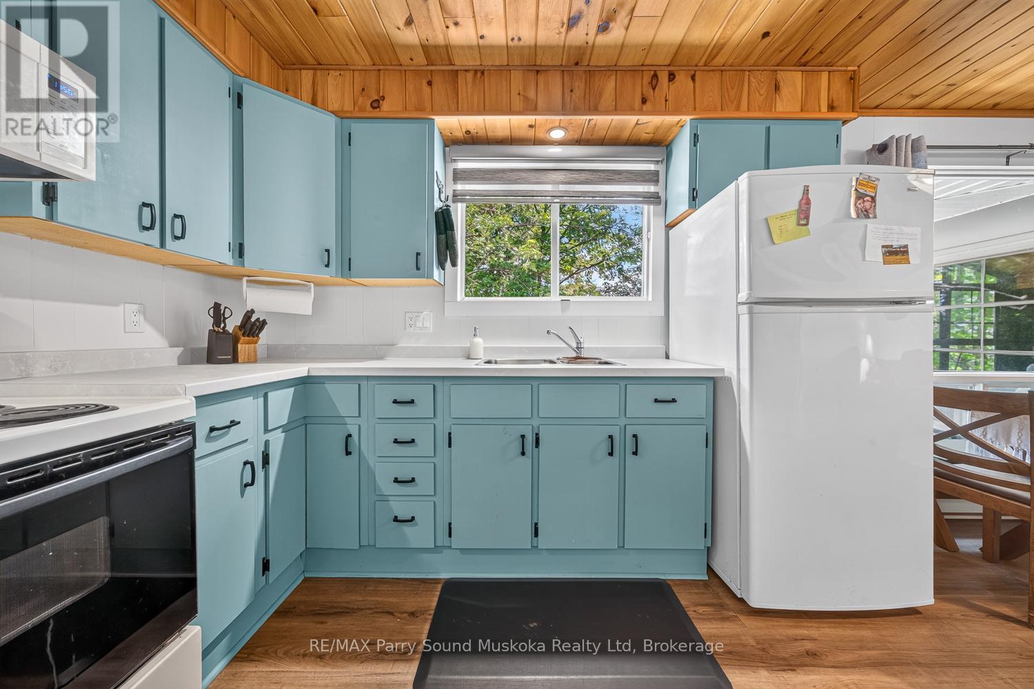 147 BLACK BEAR ROAD - 12