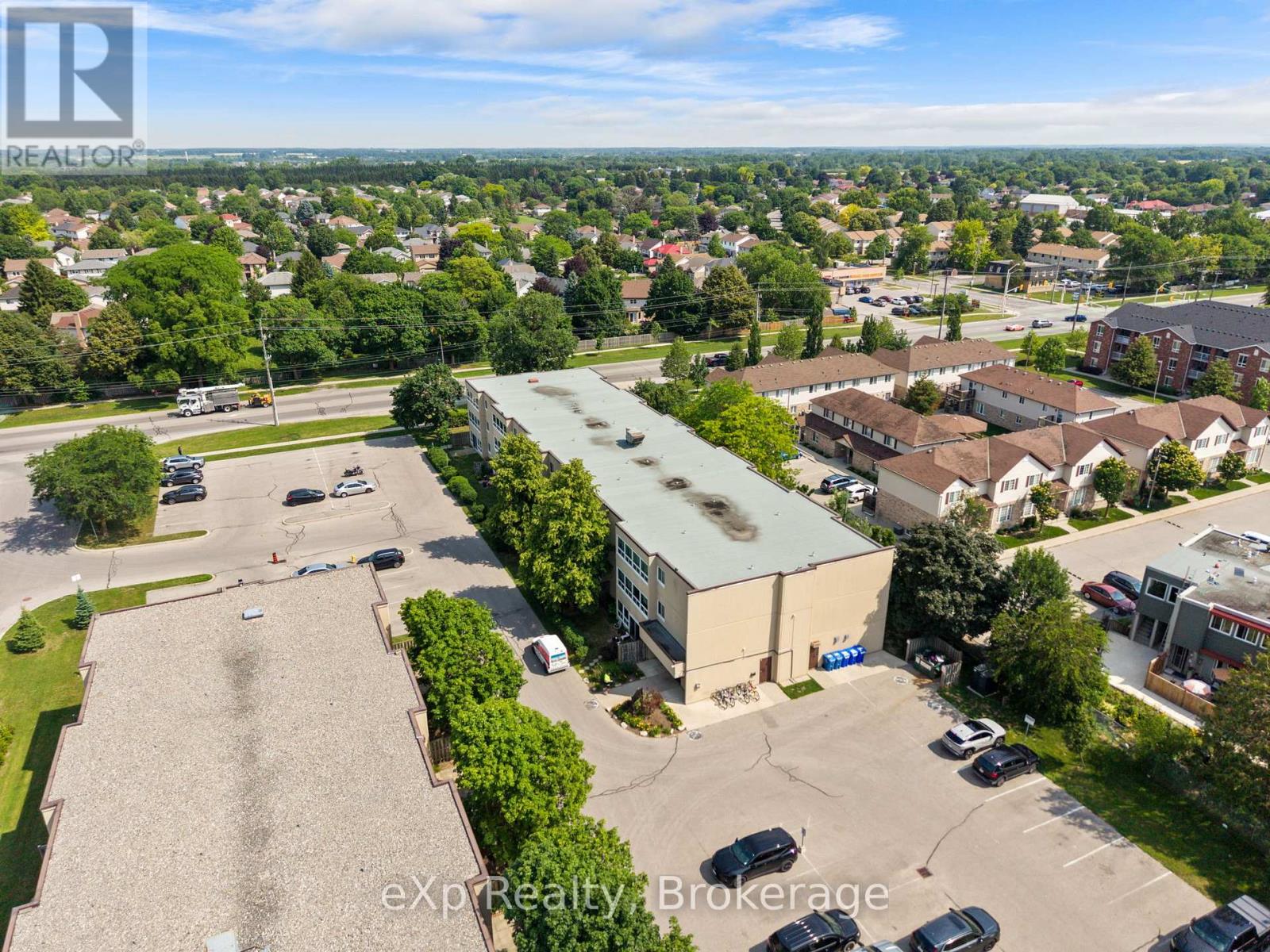 #220 1447 HURON STREET - 30