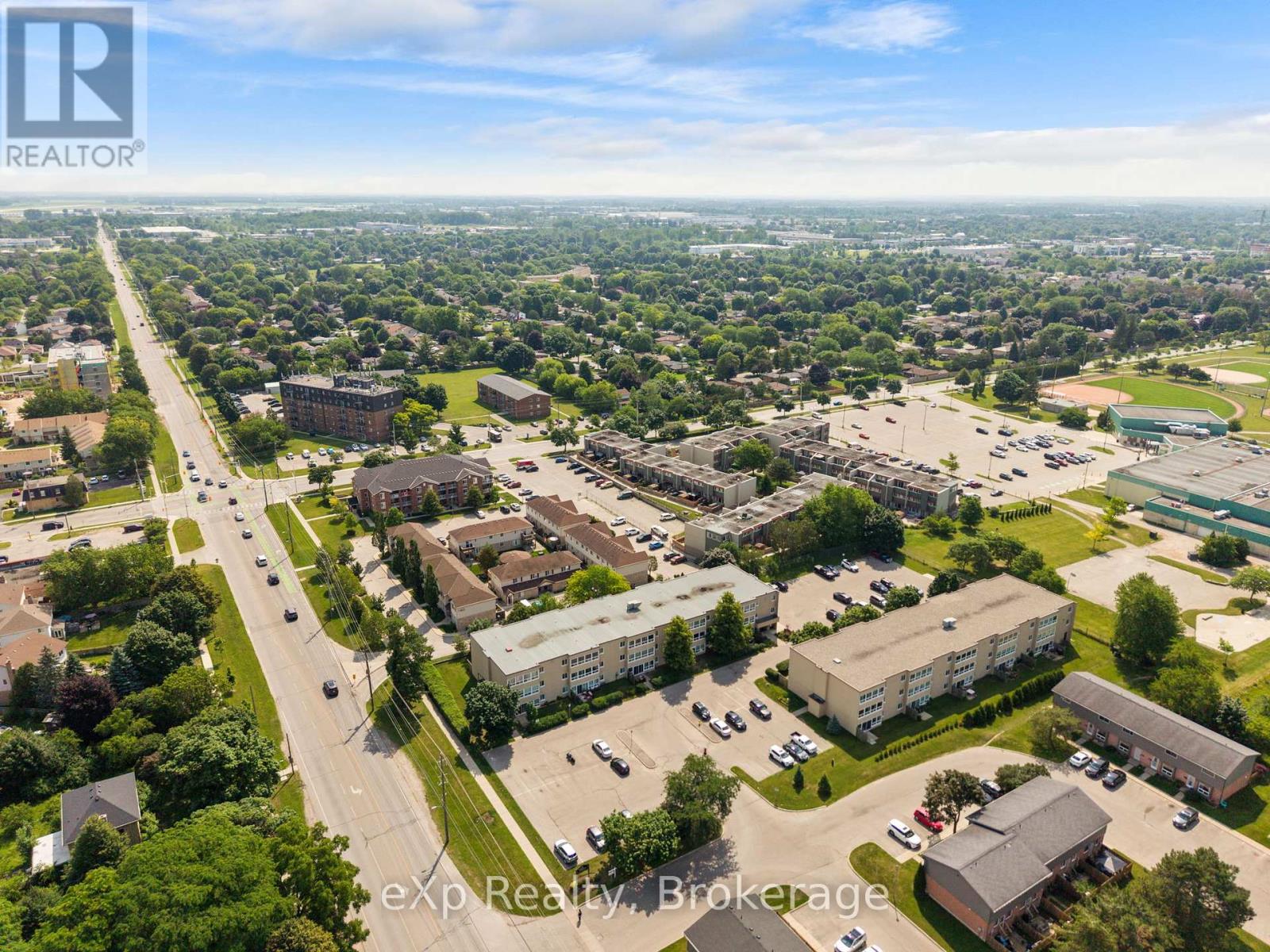 #220 1447 HURON STREET - 36