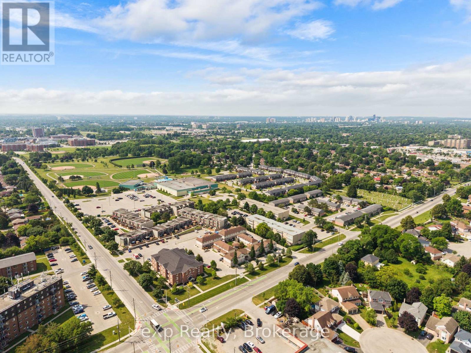 #220 1447 HURON STREET - 37