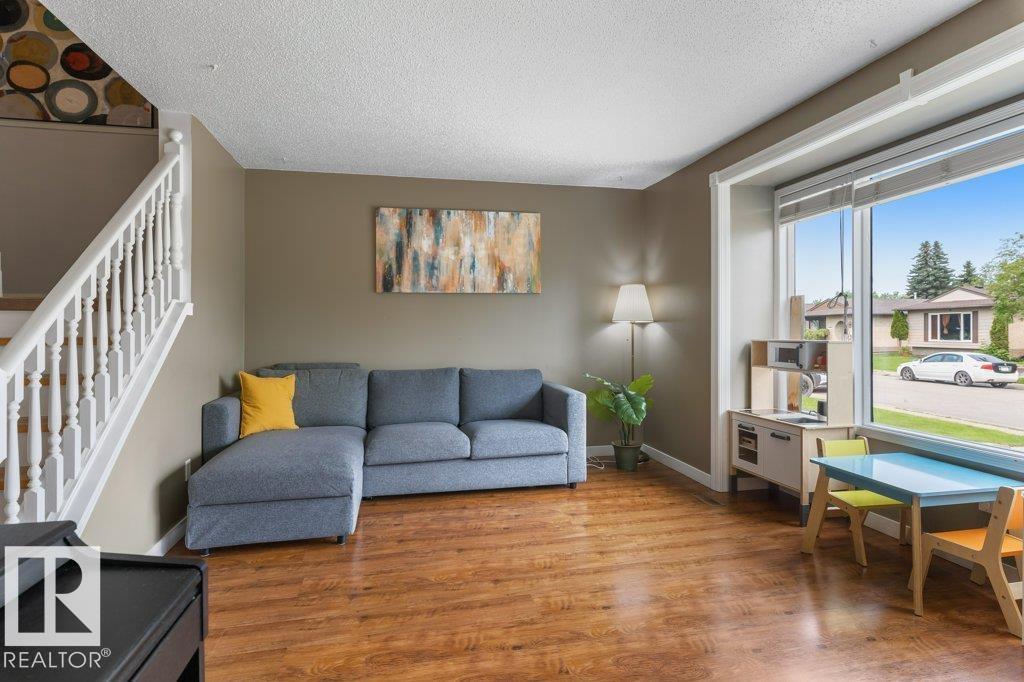 18609 54 AV NW - 5