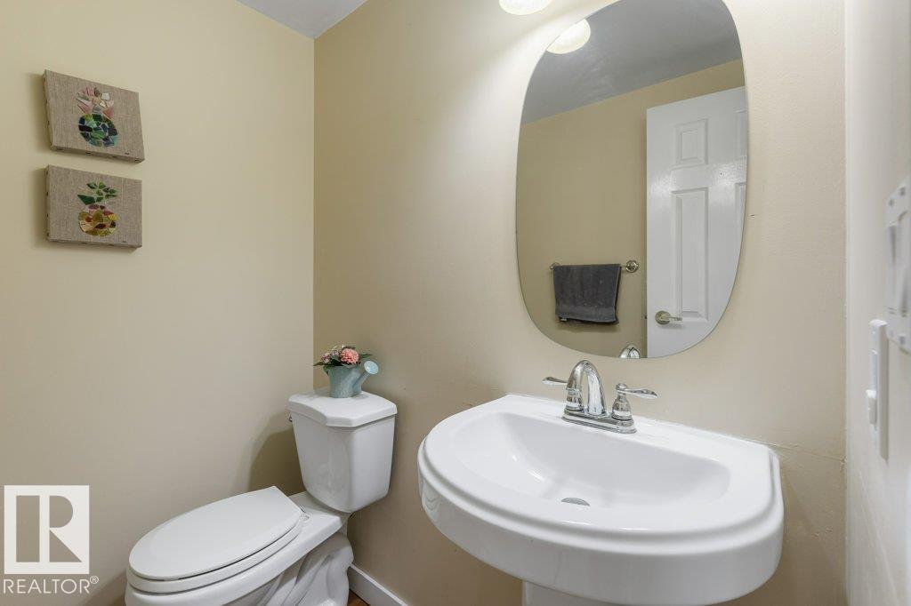 18609 54 AV NW - 9