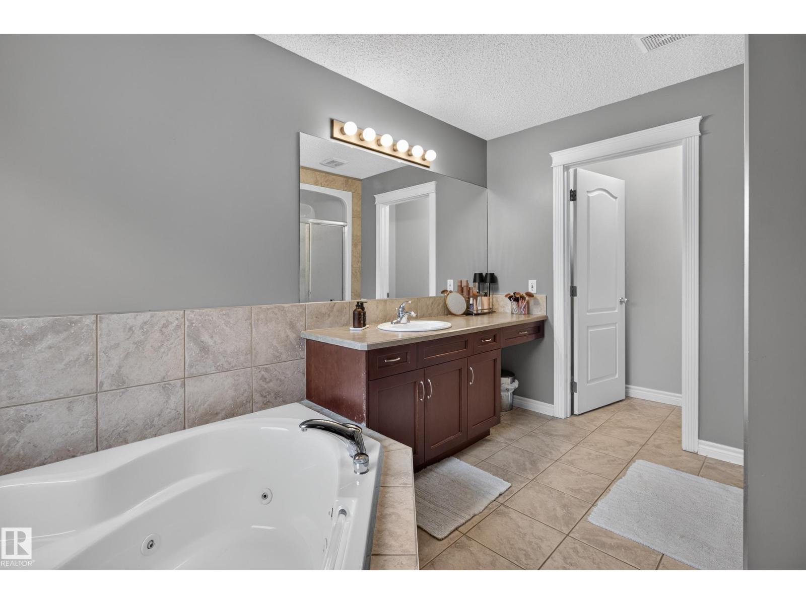 157 Cornwall RD — photo 37