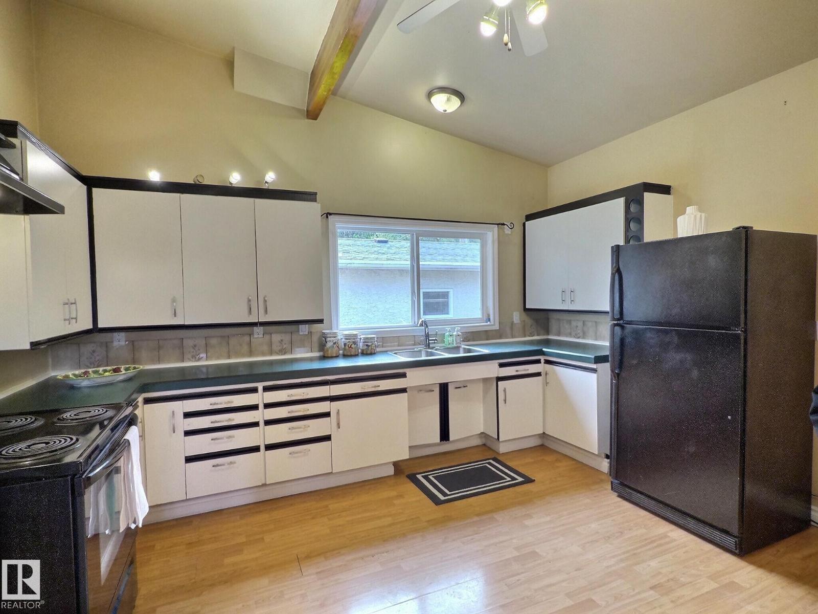 79 Grosvenor BV — photo 7