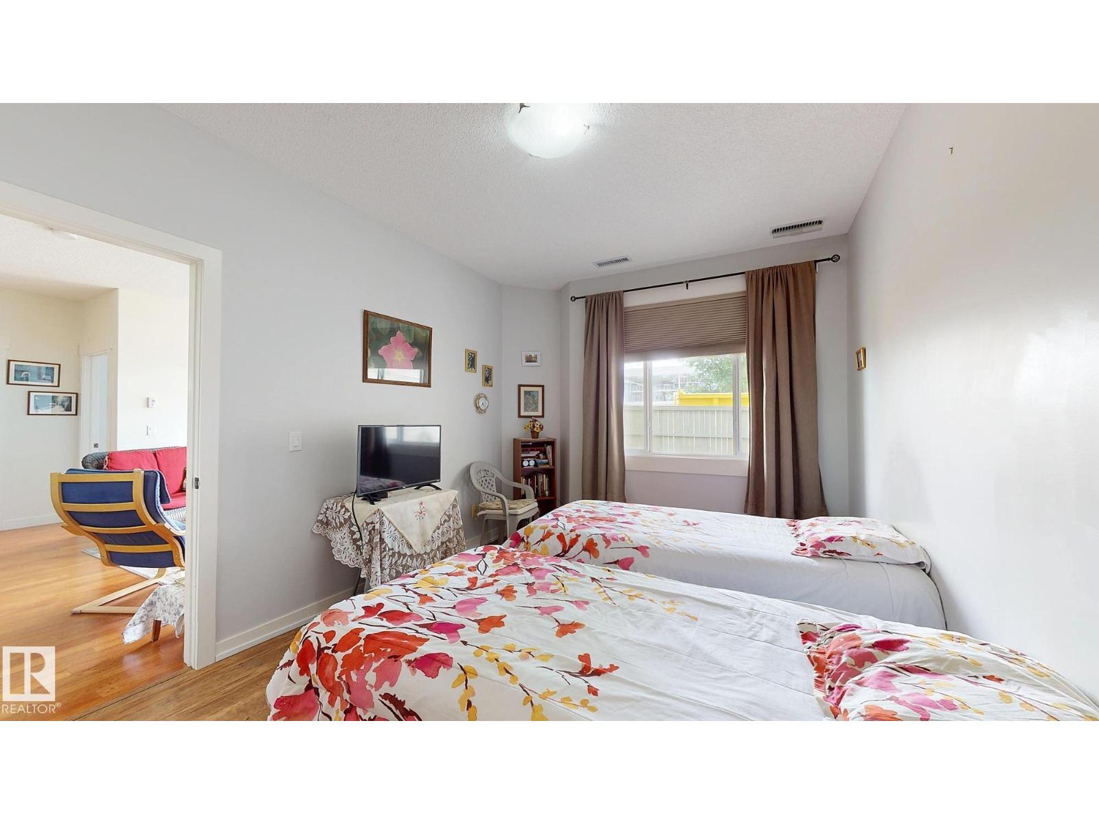 #136 511 QUEEN ST — photo 25