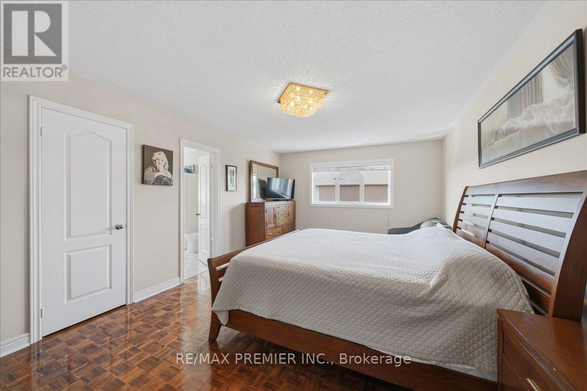 5 LAURA SABRINA DRIVE - 20
