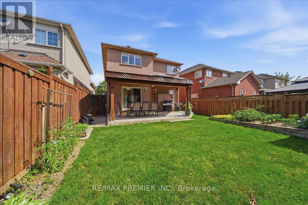 5 LAURA SABRINA DRIVE - 28