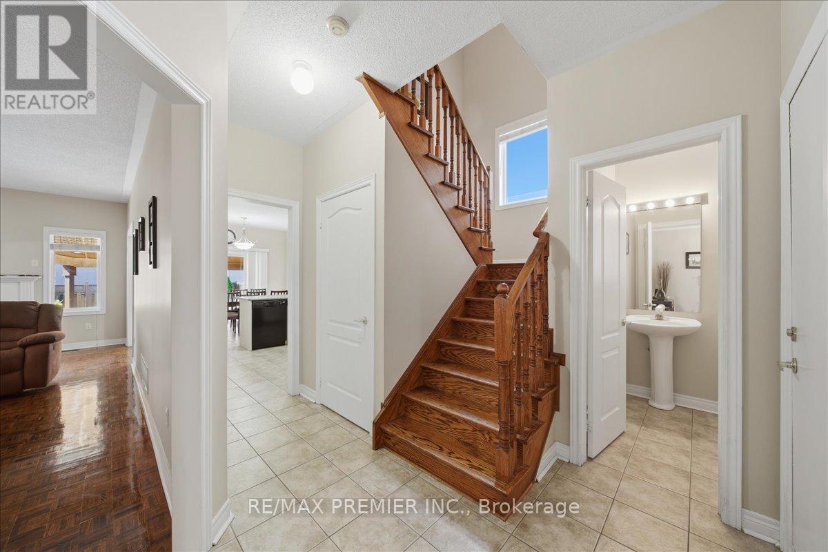 5 LAURA SABRINA DRIVE - 6