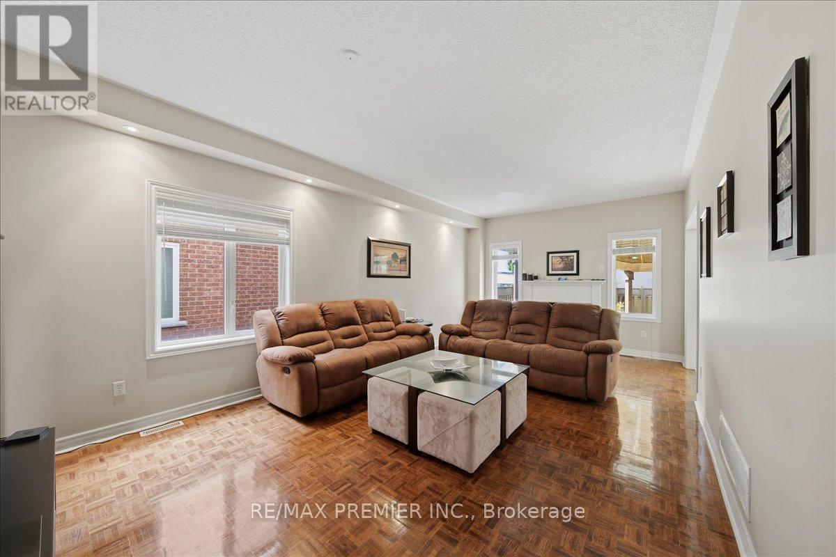 5 LAURA SABRINA DRIVE - 9