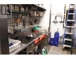 1a - 18040 Yonge Street, Newmarket, ON L3Y8S4 Photo 20