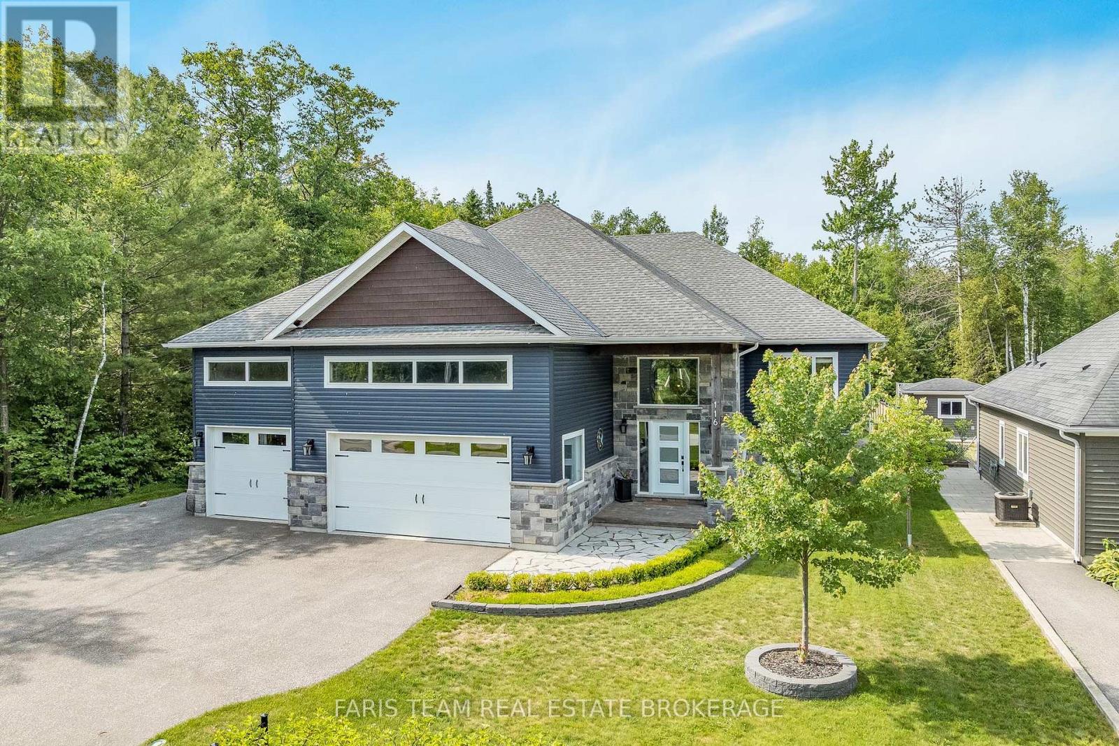 116 MAMIE AVENUE - 1