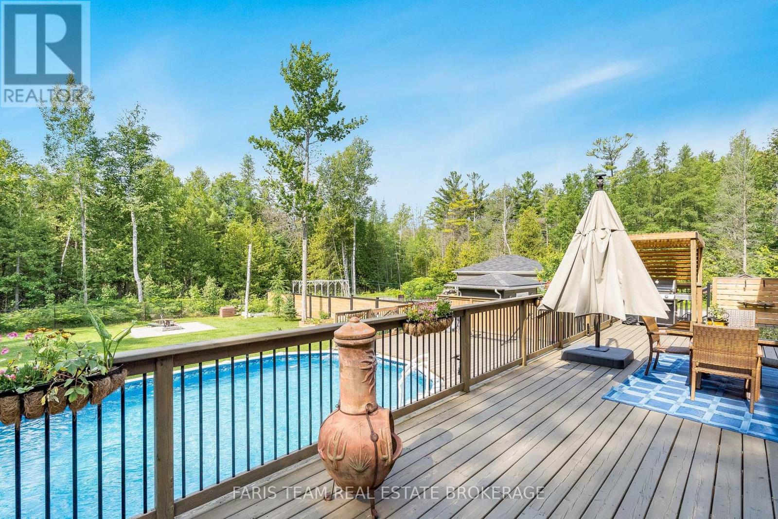 116 MAMIE AVENUE - 38
