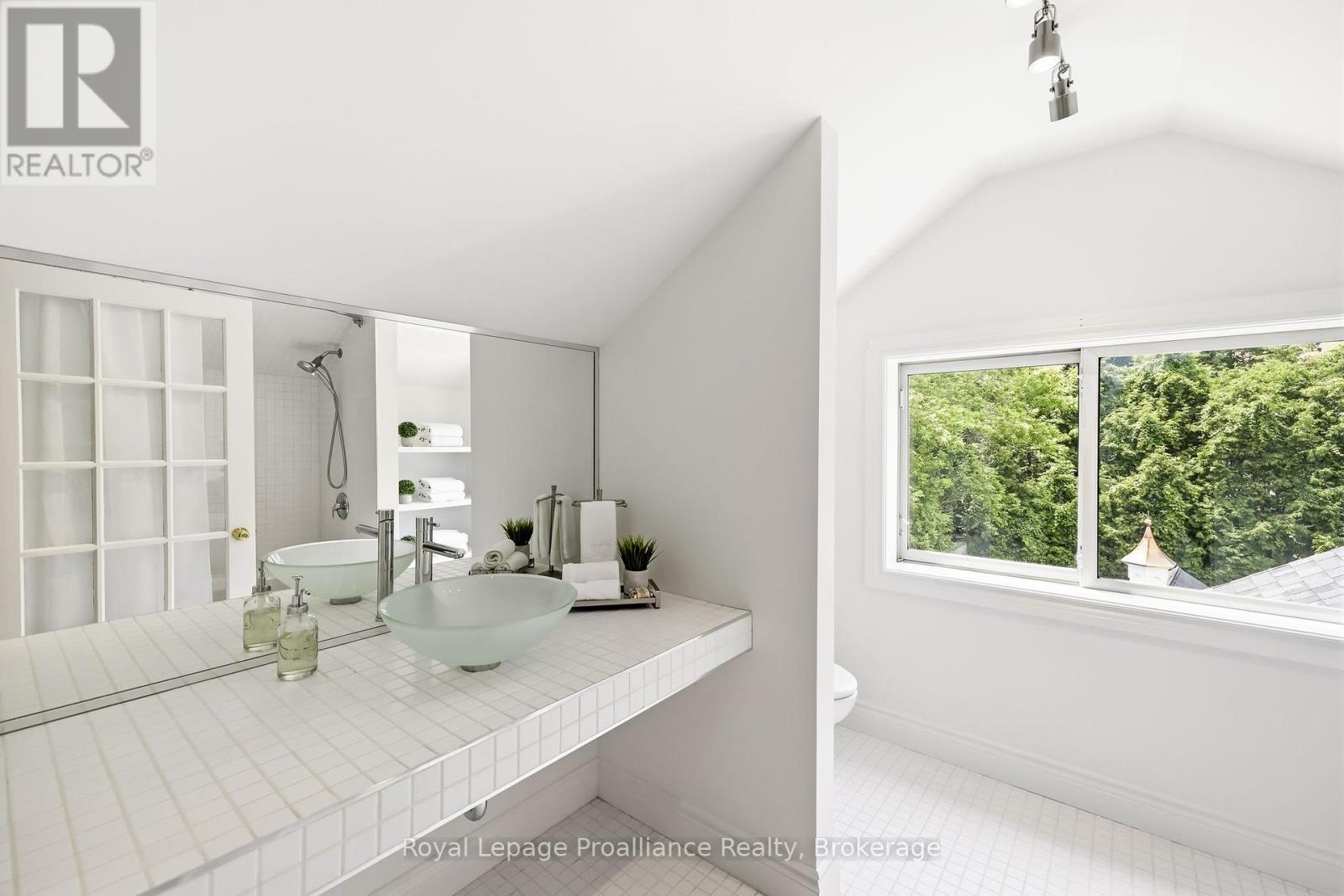 68 CAVAN STREET - 31