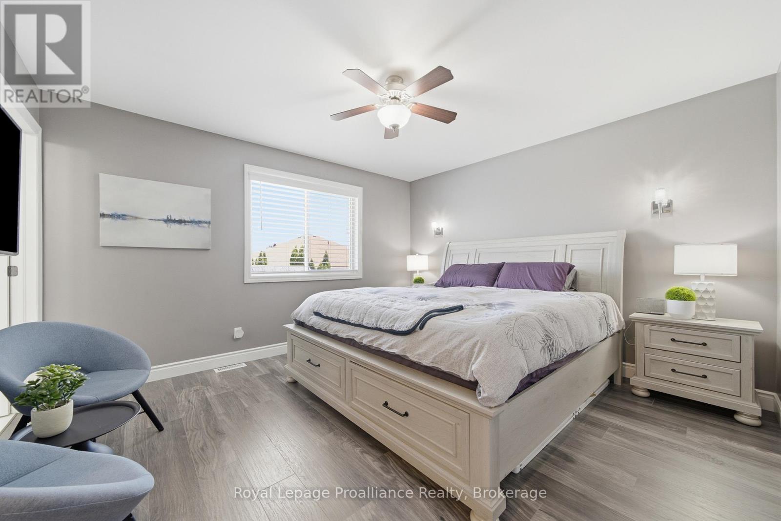 15 CHELSEA CRESCENT - Image 19