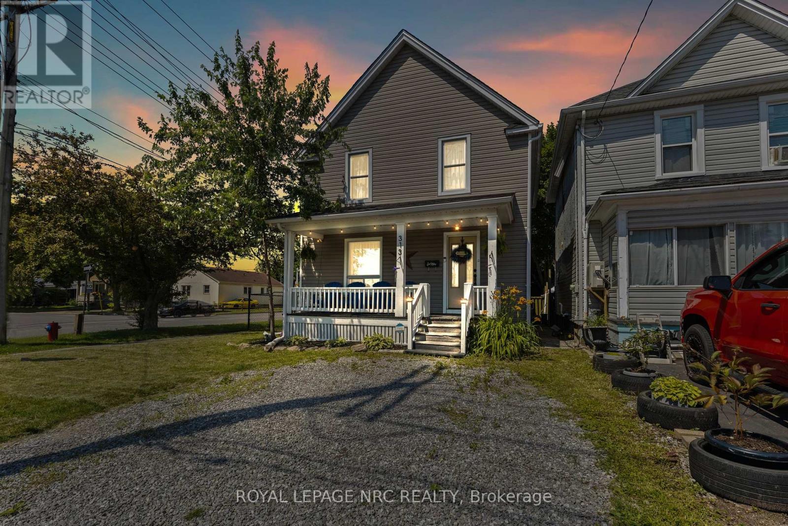 313 BURGAR STREET - 2